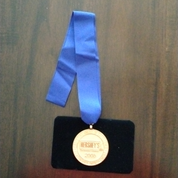 2005 Executive Award of Excellence by The Hershey Company - Picture 2 of 2